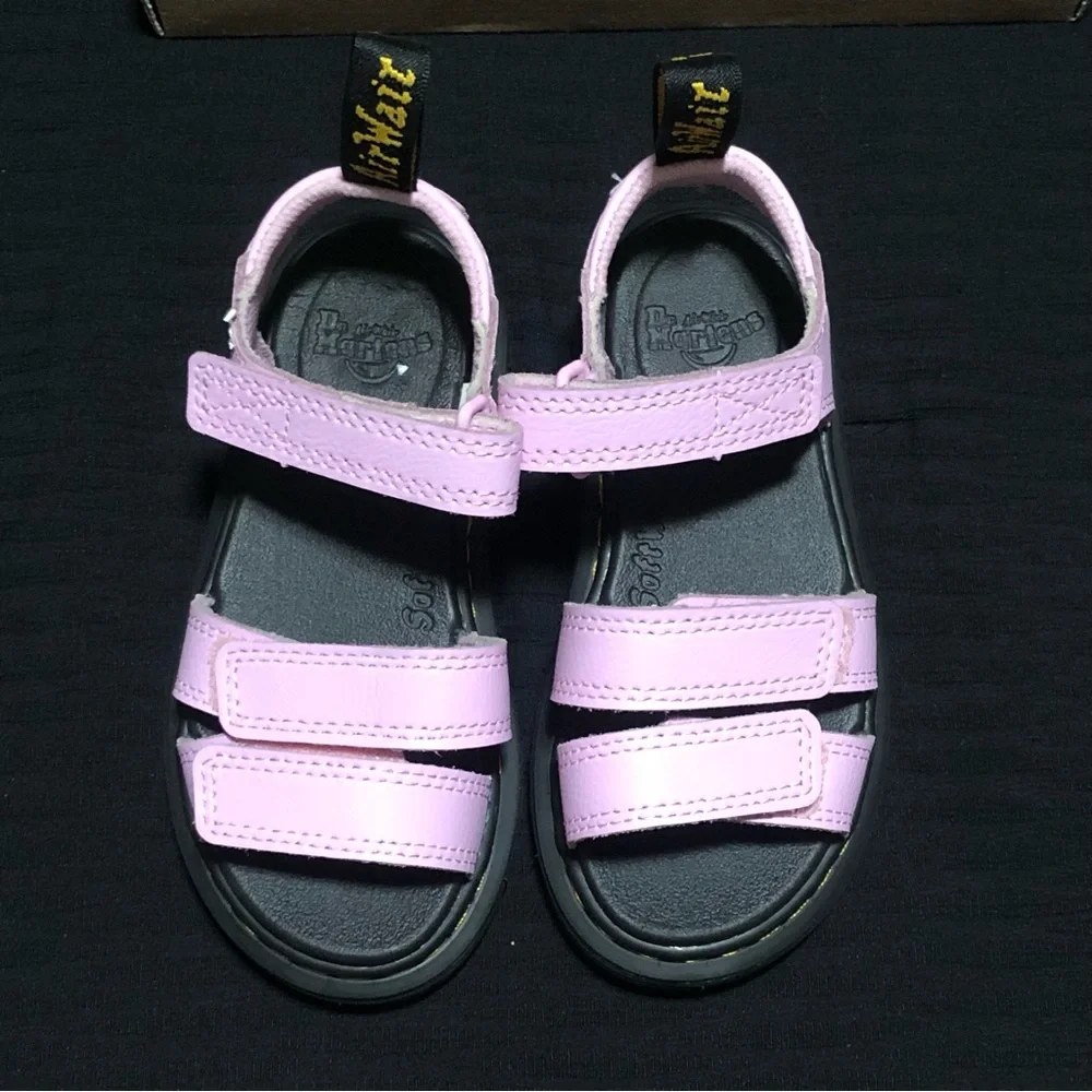 Dr.Martens Girls has Klaire Sandals Sz 11 Pale Pink Athena Leather Strap Open To